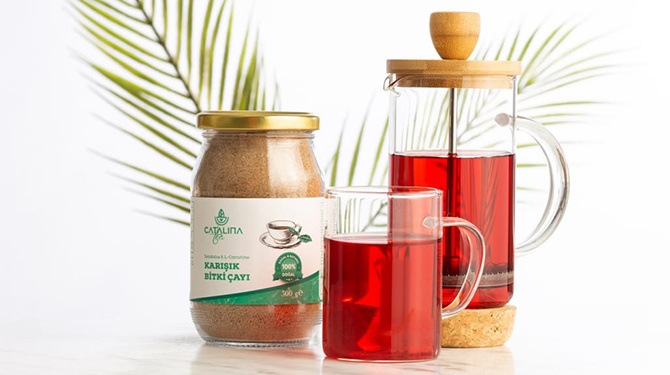 ¡Pierde entre 8 y 12 kilos en un mes con té de hierbas!